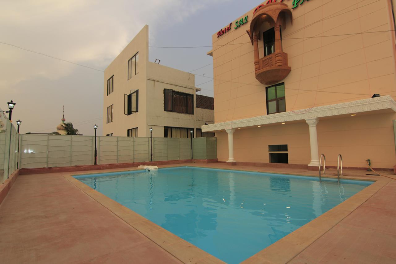 Hotel Sai Dharam Palace Shirdi Exterior foto