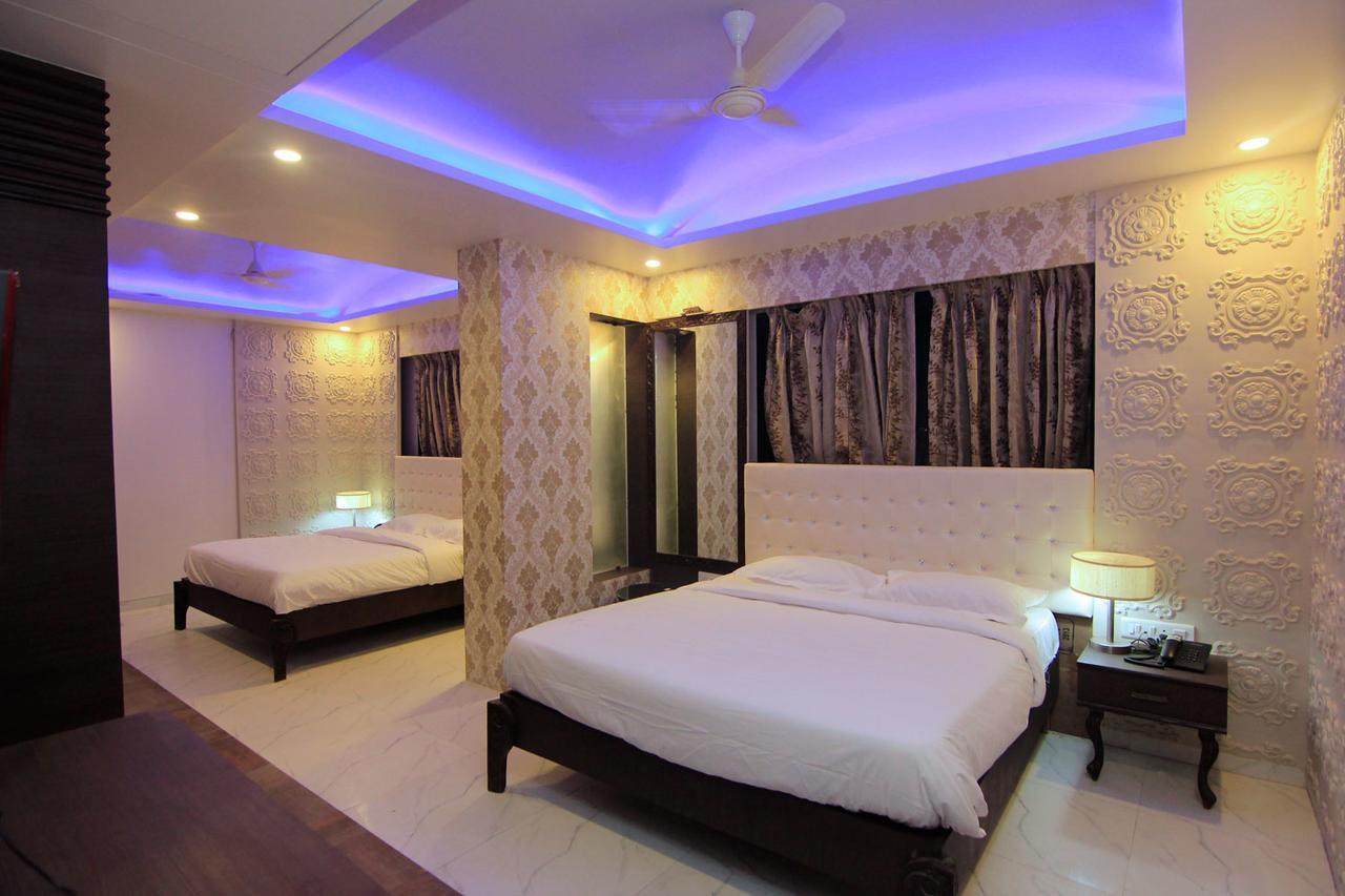Hotel Sai Dharam Palace Shirdi Exterior foto